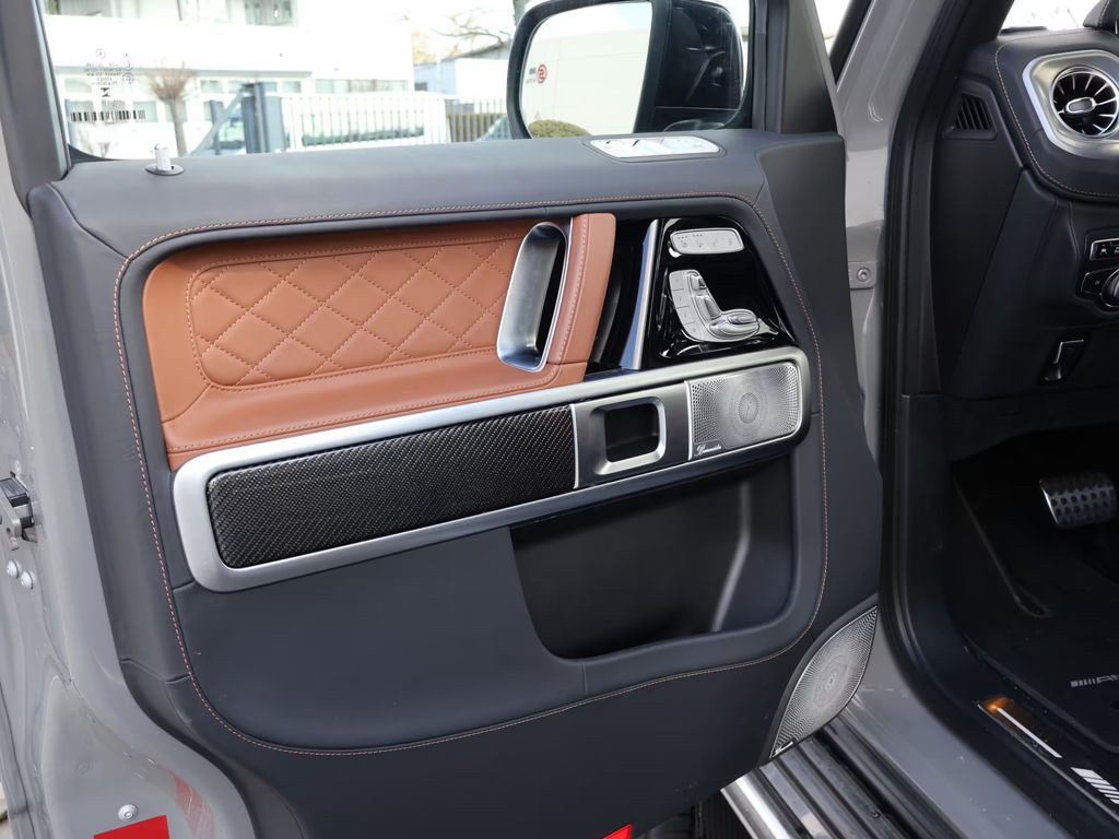 Mercedes-Benz G-Klasse