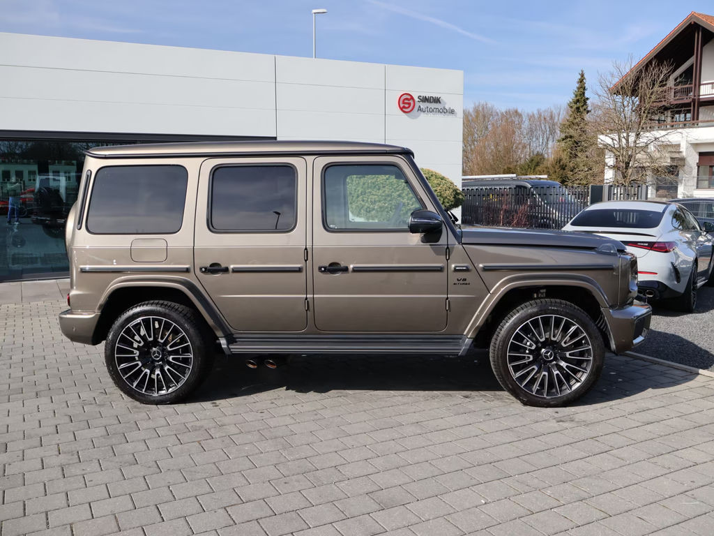 Mercedes-Benz G-Klasse