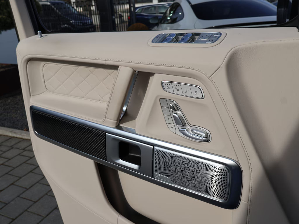 Mercedes-Benz G-Klasse