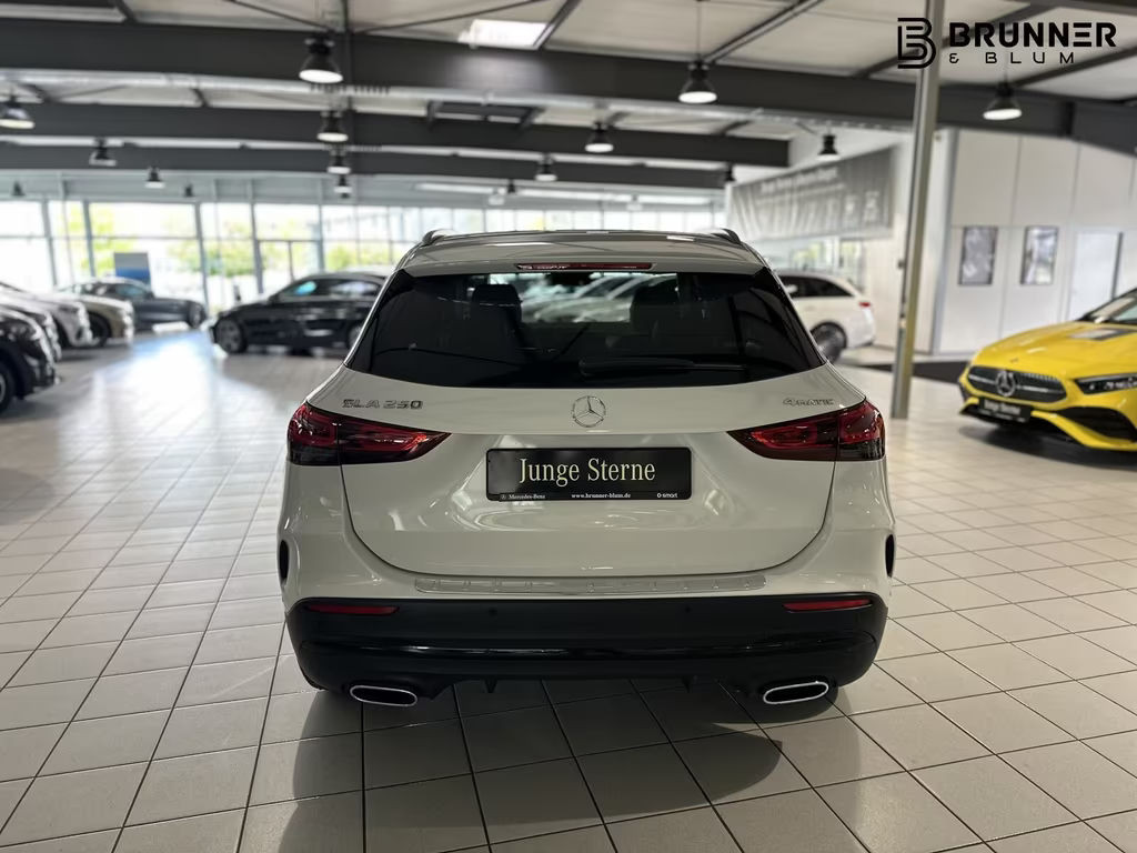 Mercedes-Benz GLA-Klasse