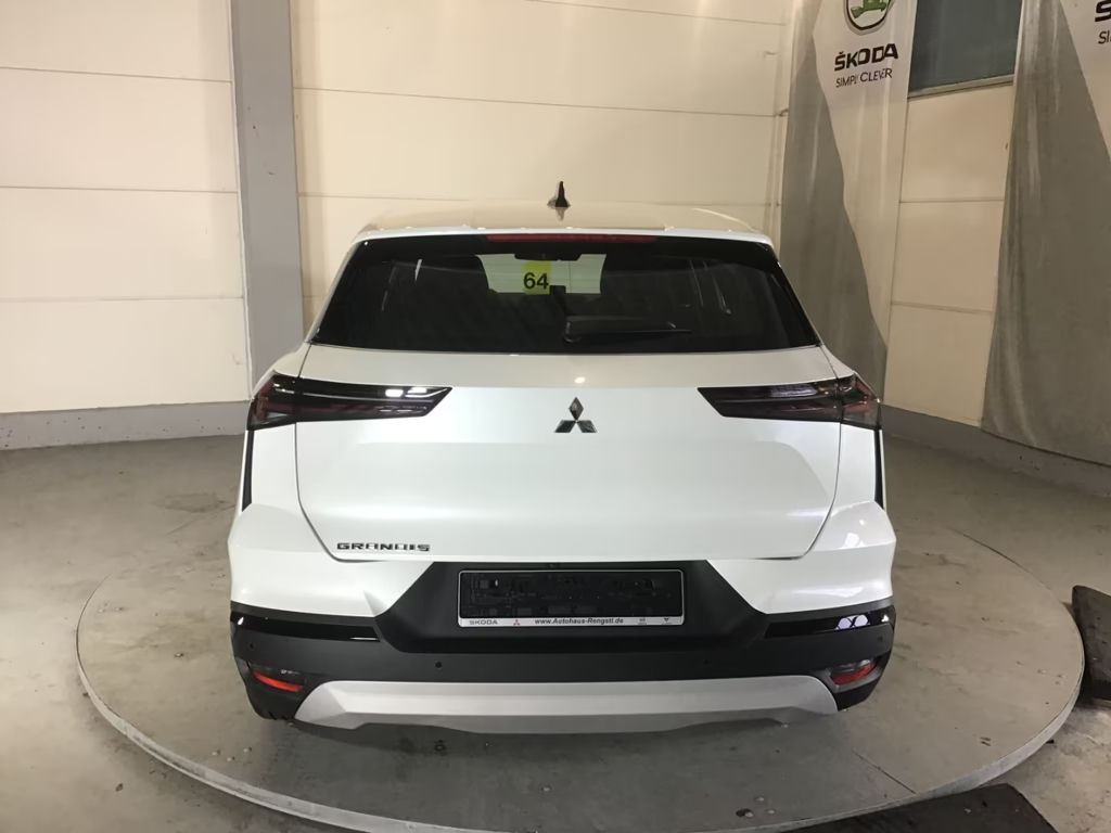 Mitsubishi Grandis