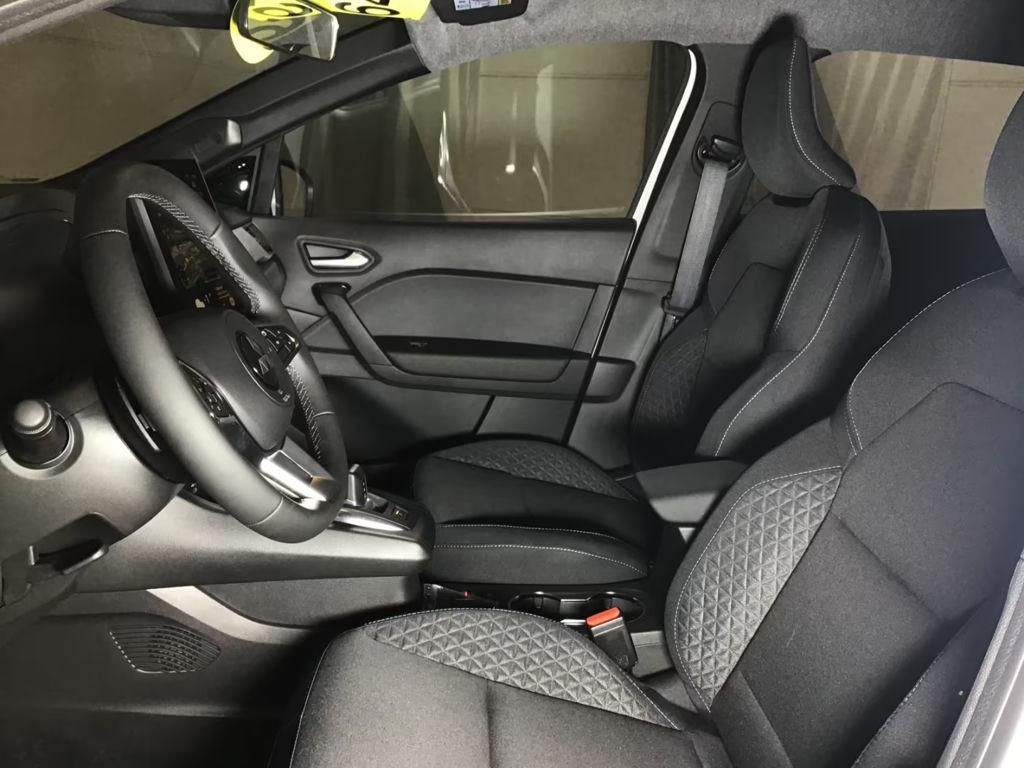 Mitsubishi Grandis