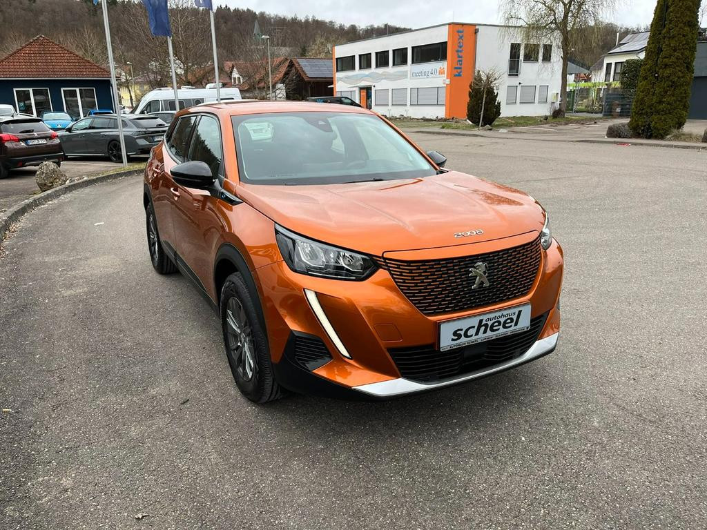 Peugeot e-2008