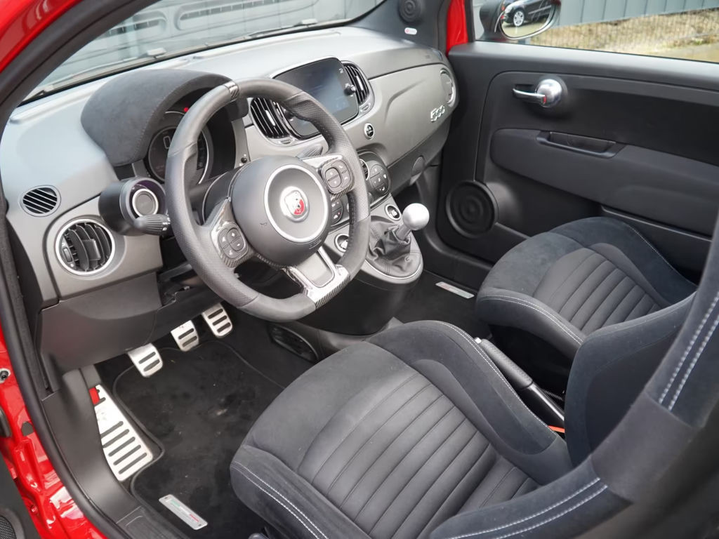 Abarth 695