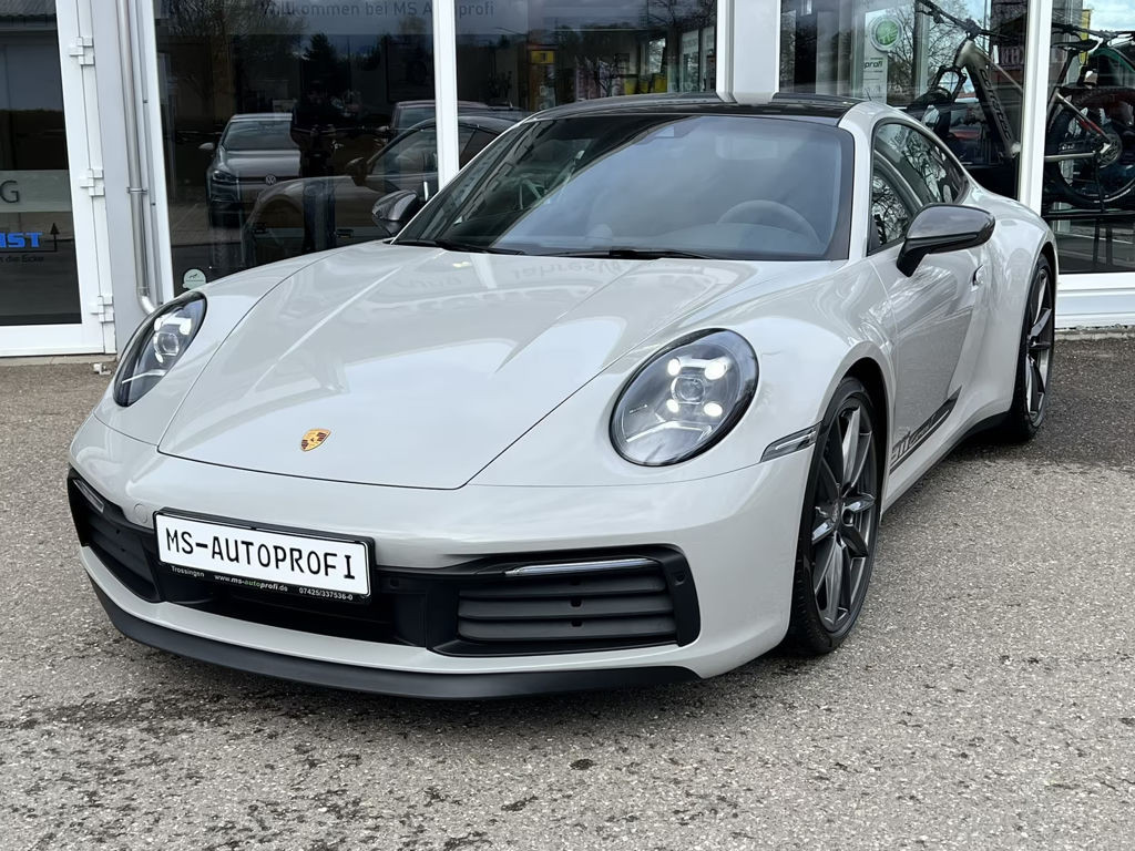 Porsche 992