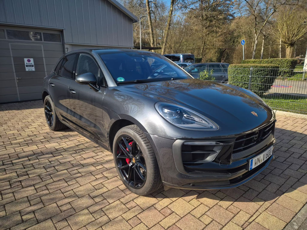 Porsche Macan S