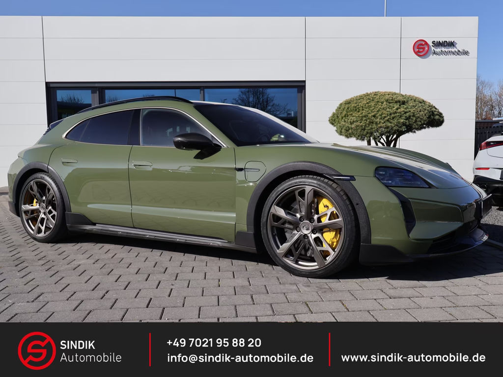 Porsche Taycan S Turbo Cross Turismo
