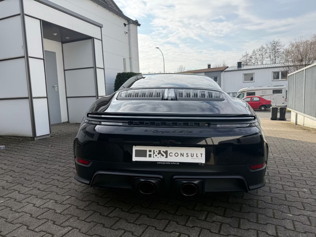 Porsche 992