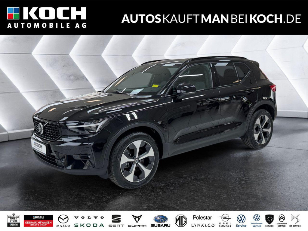 Volvo XC40 Plus Dark