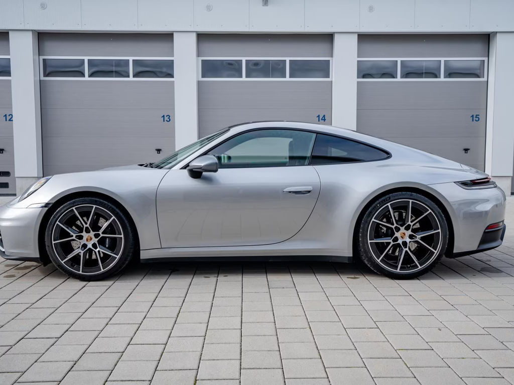 Porsche 992