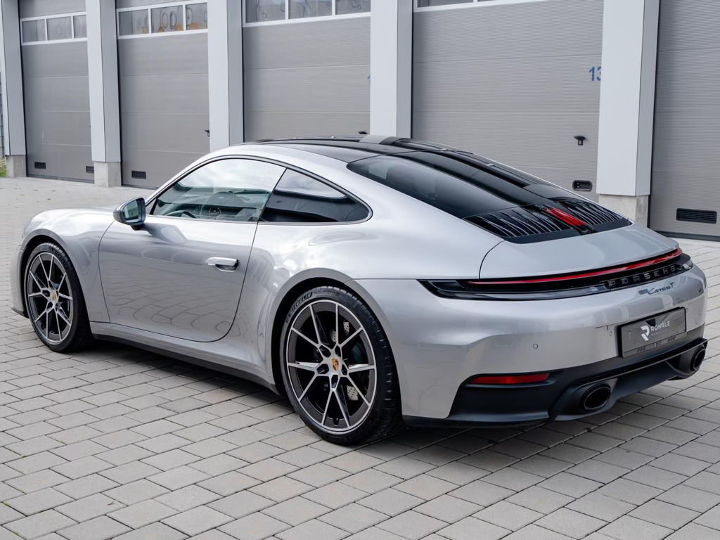 Porsche 992