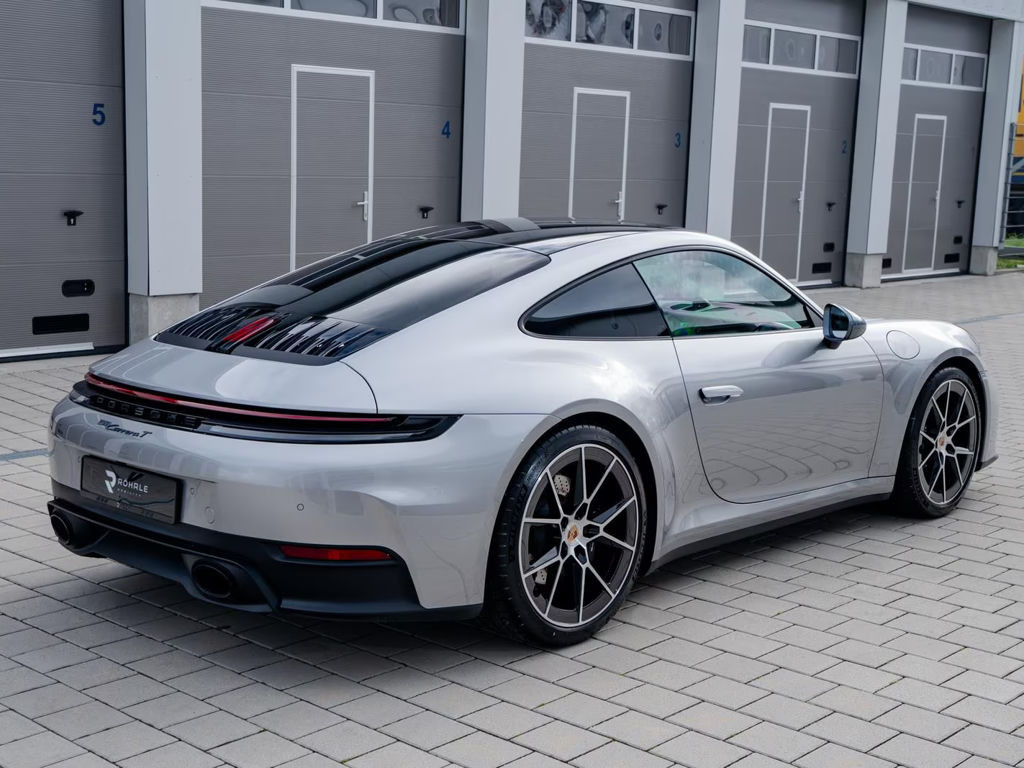 Porsche 992