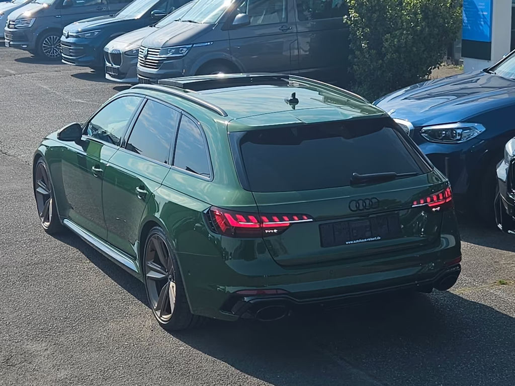 Audi RS4