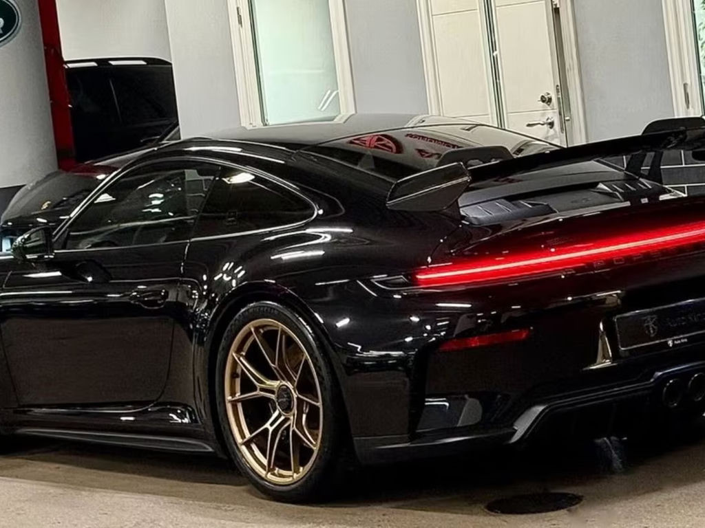 Porsche 992