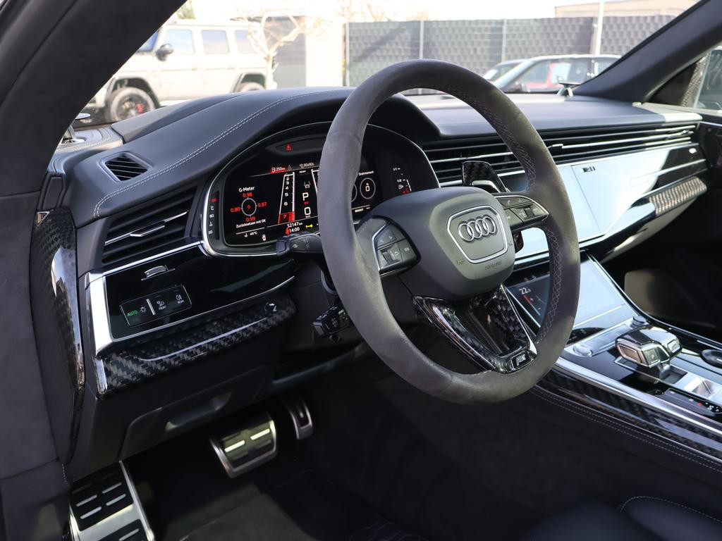 Audi RS Q8