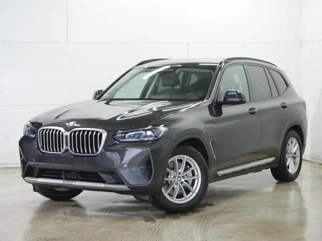 BMW X3 xDrive30e