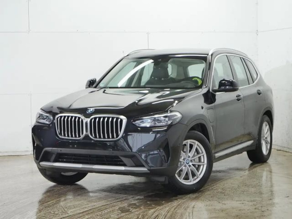 BMW X3 xDrive30e
