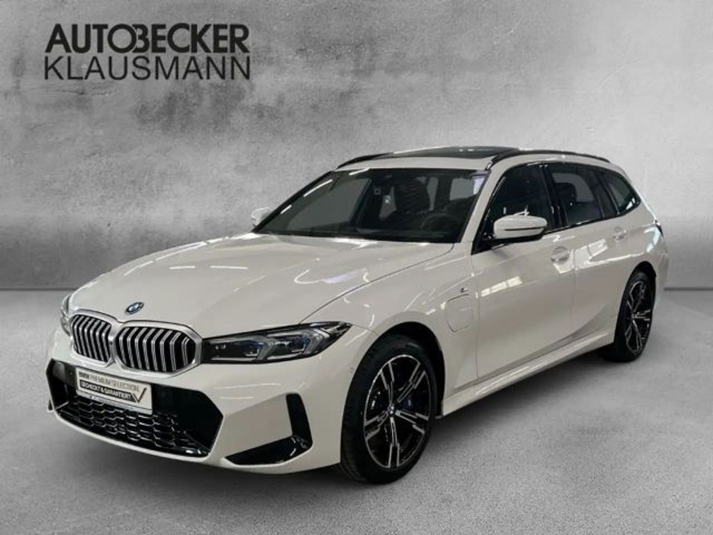 BMW 3 Serie 330 M-Sport Touring 330e