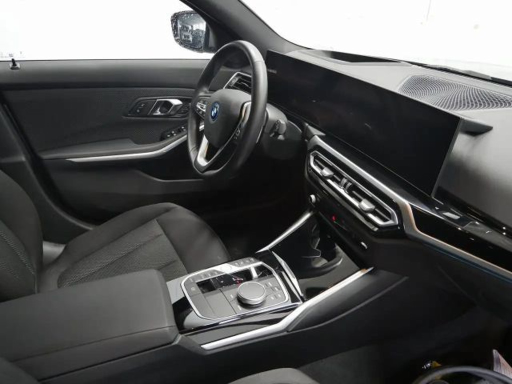 BMW 3 Serie 330 xDrive Touring 330e