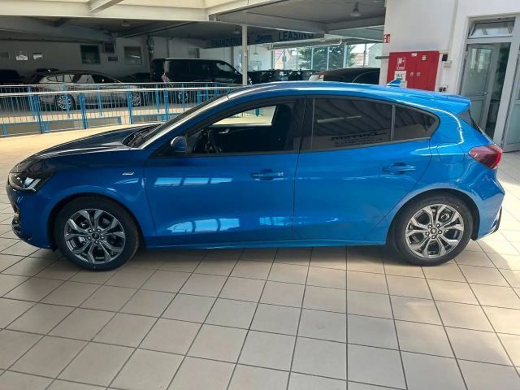Ford Focus EcoBoost ST Line