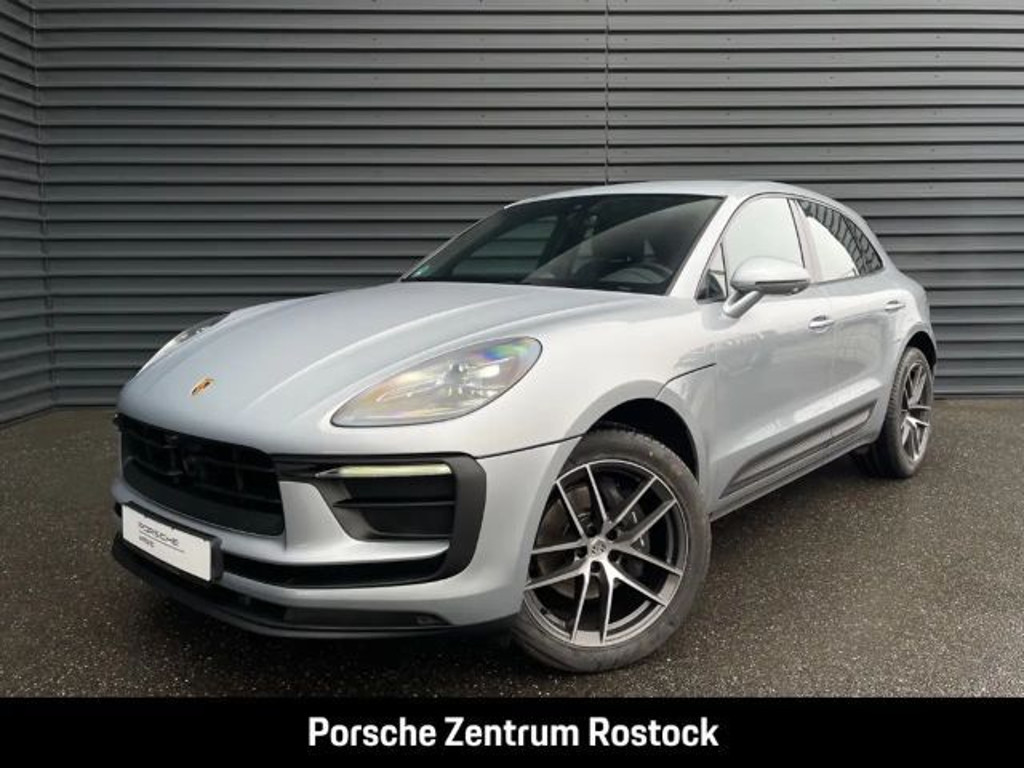 Porsche Macan Standheizung Surround View Luftfederung