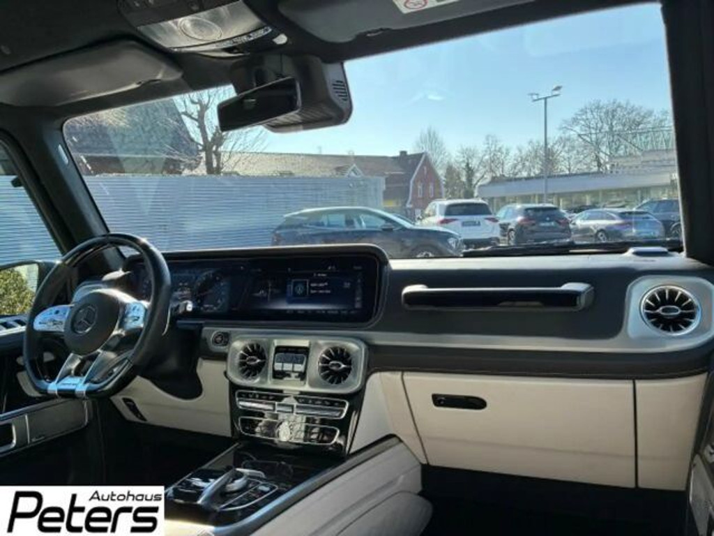 Mercedes-Benz G-Klasse