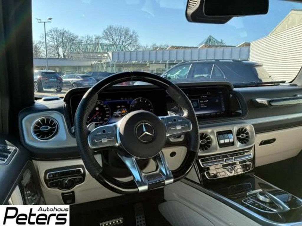 Mercedes-Benz G-Klasse