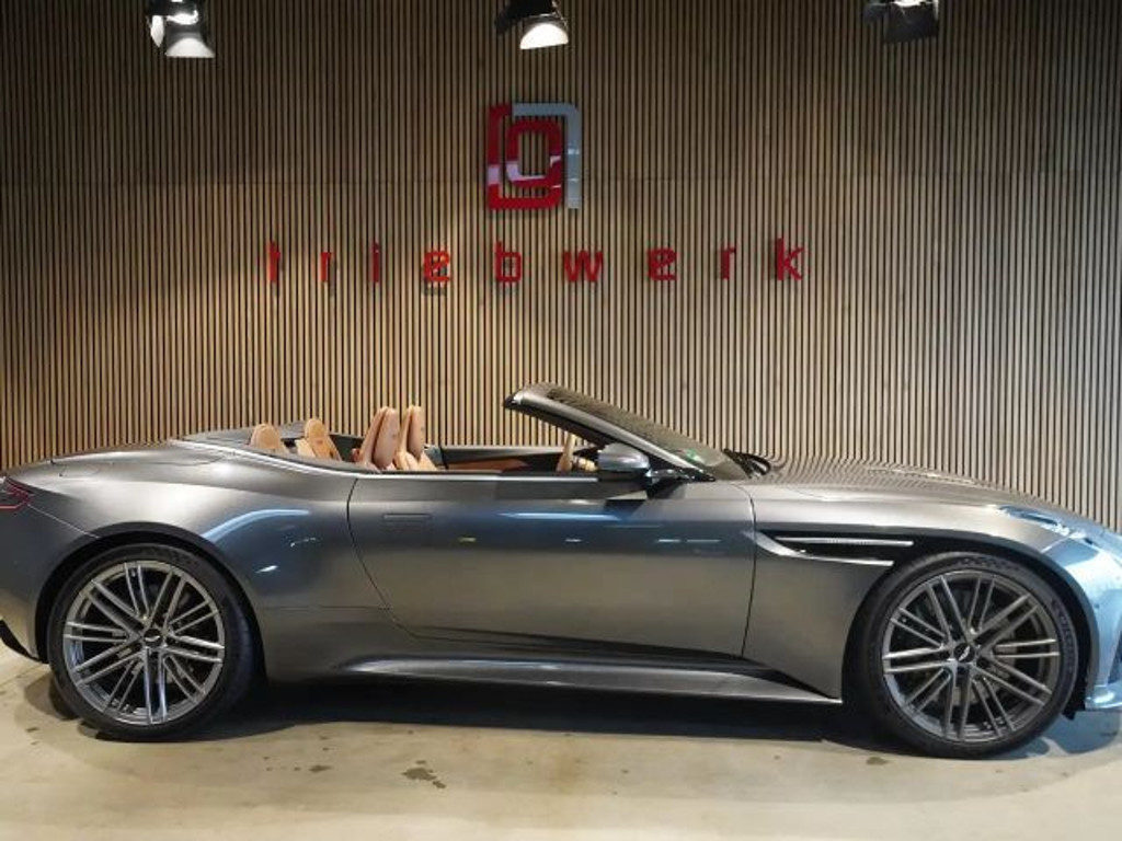 Aston Martin DB12 4.0 V8 Volante*B&W* UPE 299 T€ *21 Zoll*B&W*