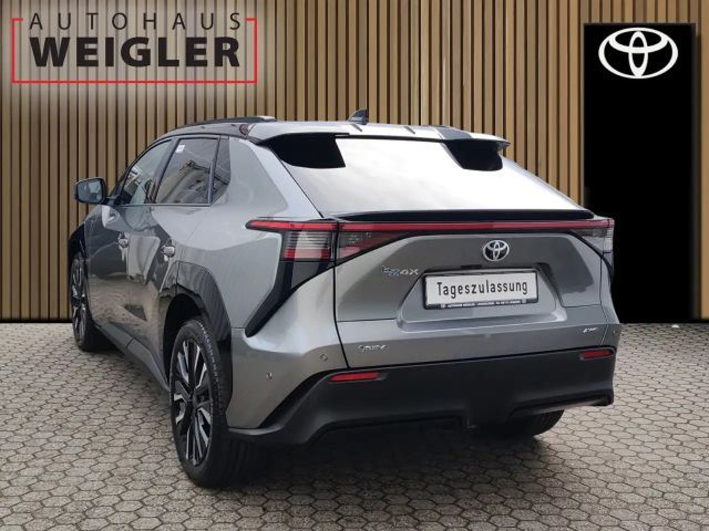 Toyota bZ4X Vierwielaandrijving Lounge