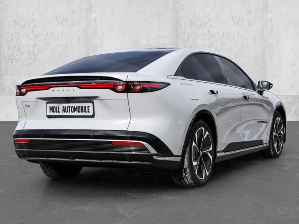 Mazda 6e