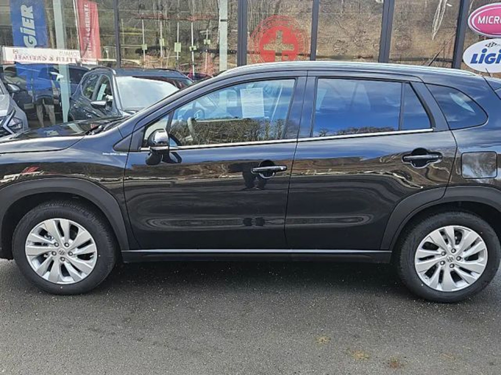 Suzuki S-Cross