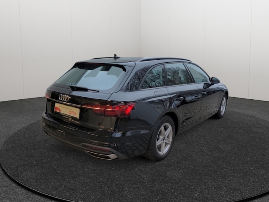 Audi A4 Avant S-Tronic 30 TDI