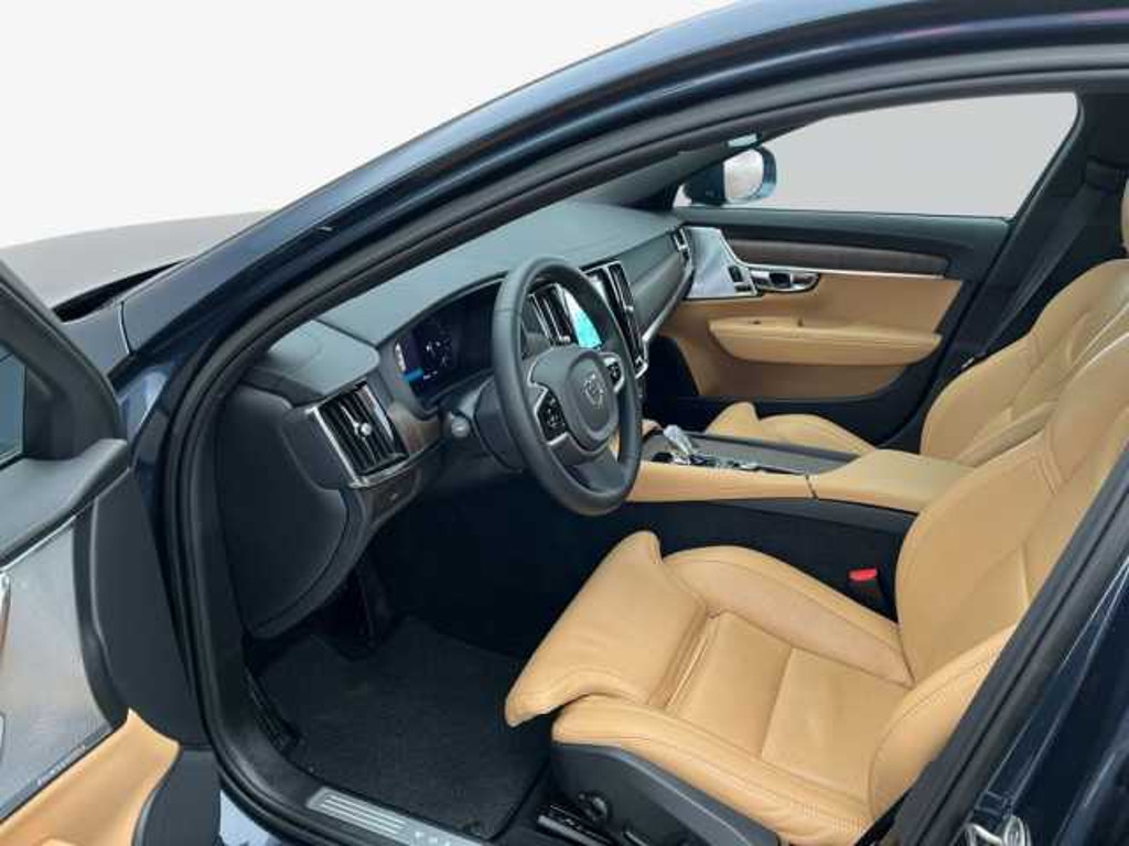 Volvo V90 Cross Country