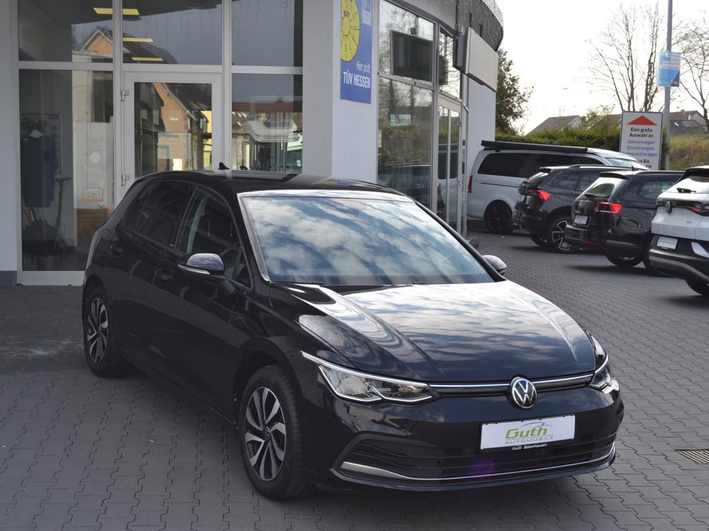 Volkswagen Golf 1.5TSI 150 PS "ACTIVE-Black" ab 4,99% Finz!
