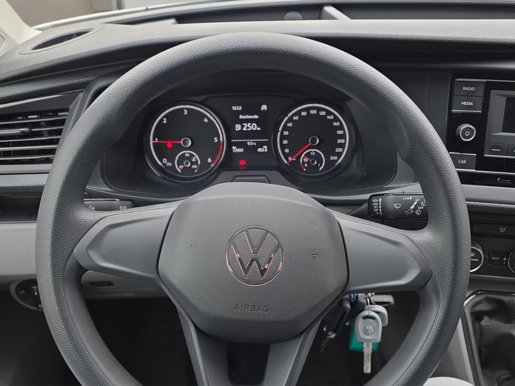 Volkswagen Caravelle