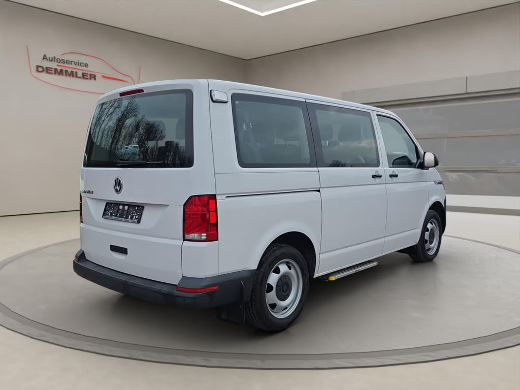 Volkswagen Caravelle