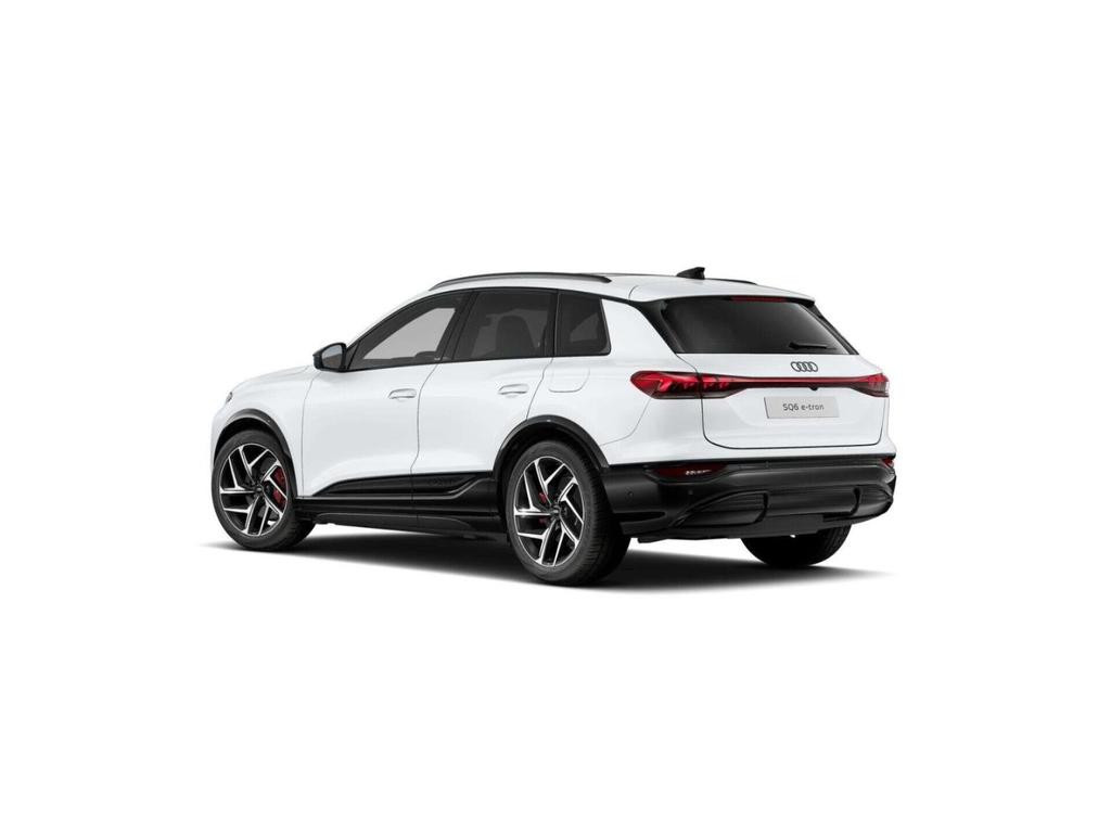 Audi SQ6 e-tron