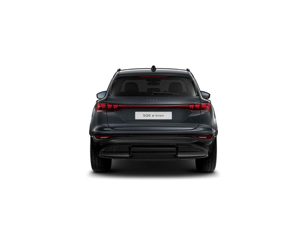 Audi SQ6 e-tron