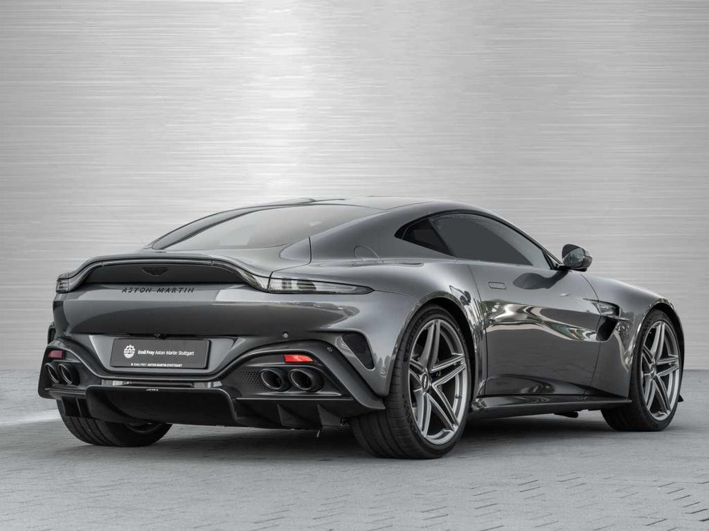 Aston Martin V8 Vantage