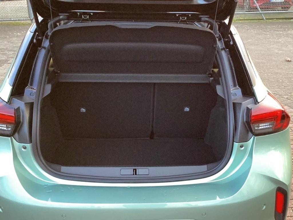 Opel Corsa YES SHZ LenkradHZG PDC LED DAB Apple CarPl