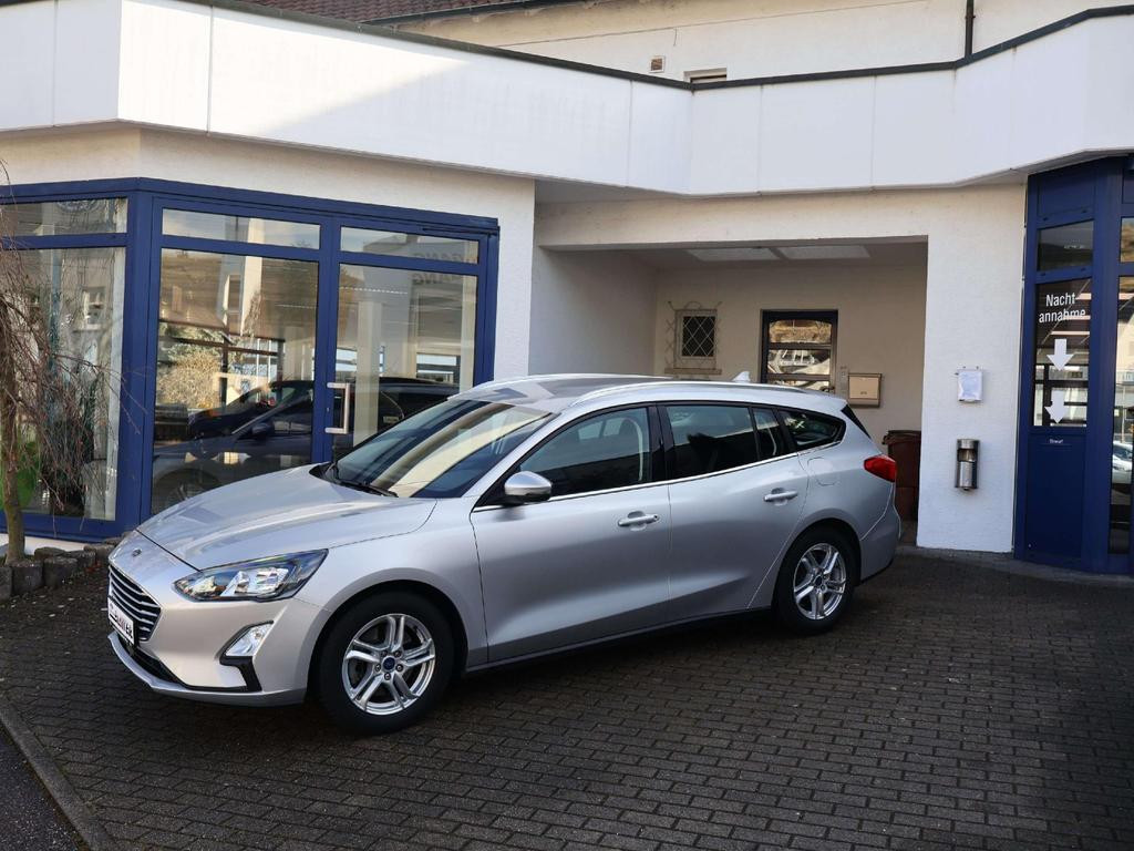 Ford Focus Cool & Connect