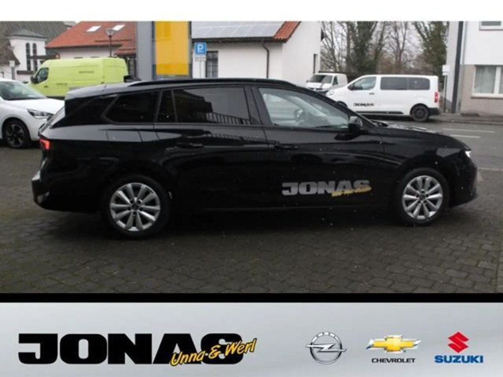 Opel Astra Sports Tourer 1.2 Turbo Enjoy