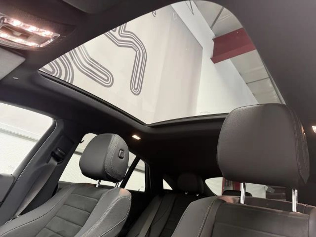 Mercedes-Benz GLE-Klasse GLE 300 AMG Line Coupé GLE 300 d