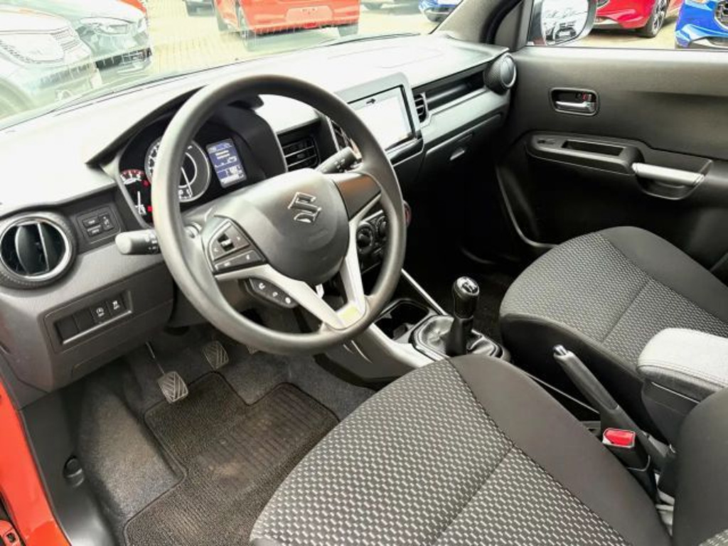 Suzuki Ignis