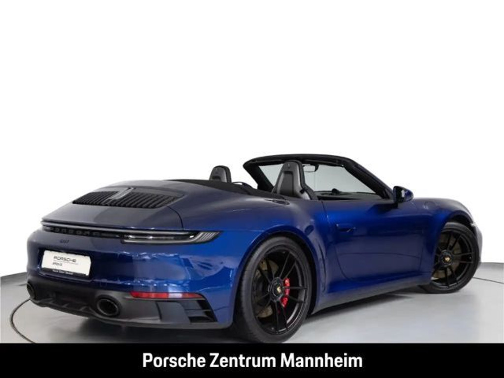Porsche 992