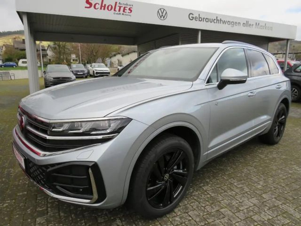 Volkswagen Touareg R-Line 3.0 V6 TDI