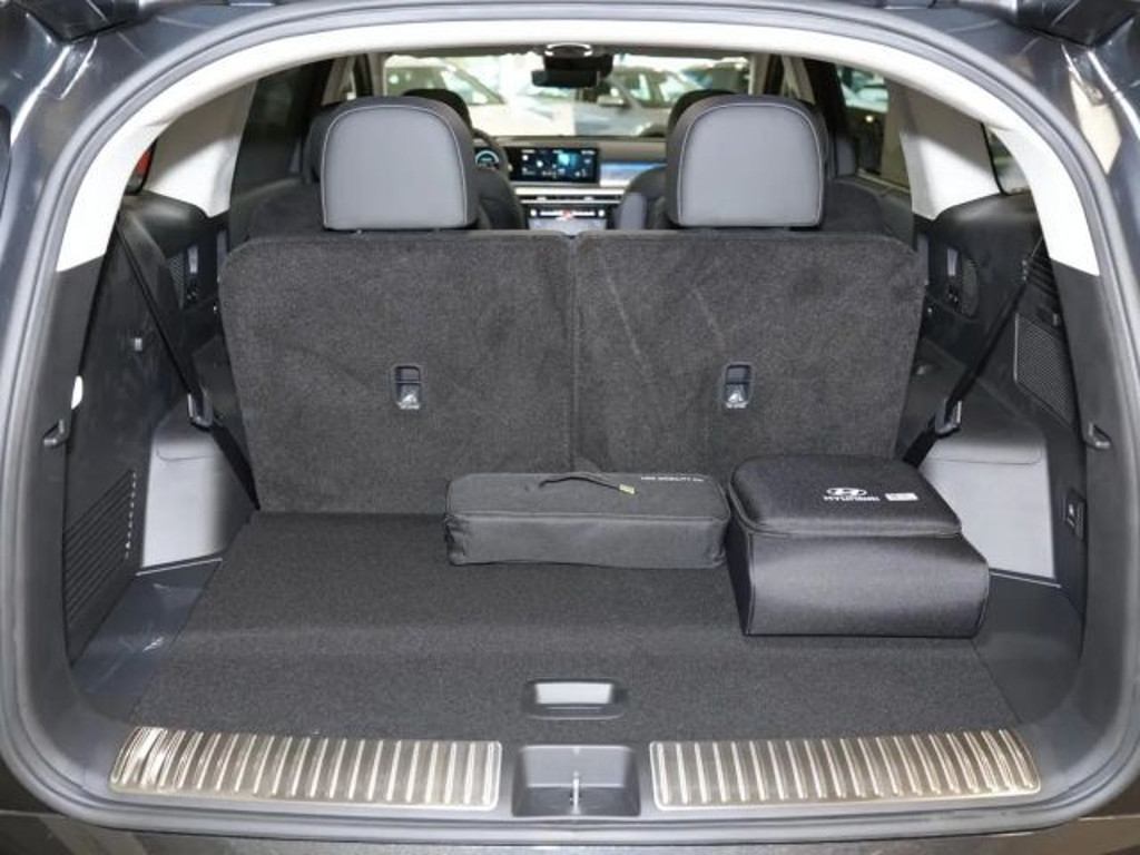 Hyundai IONIQ 9