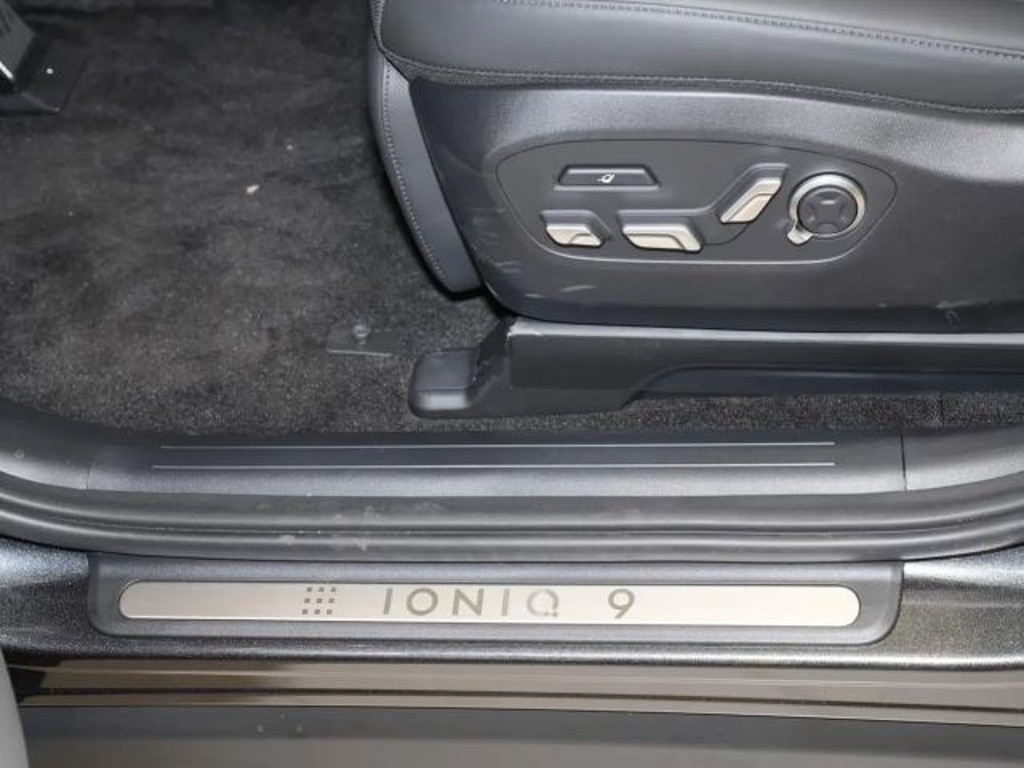 Hyundai IONIQ 9