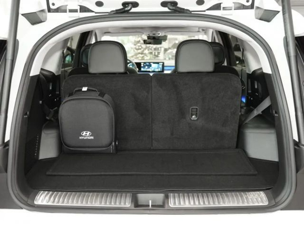 Hyundai IONIQ 9