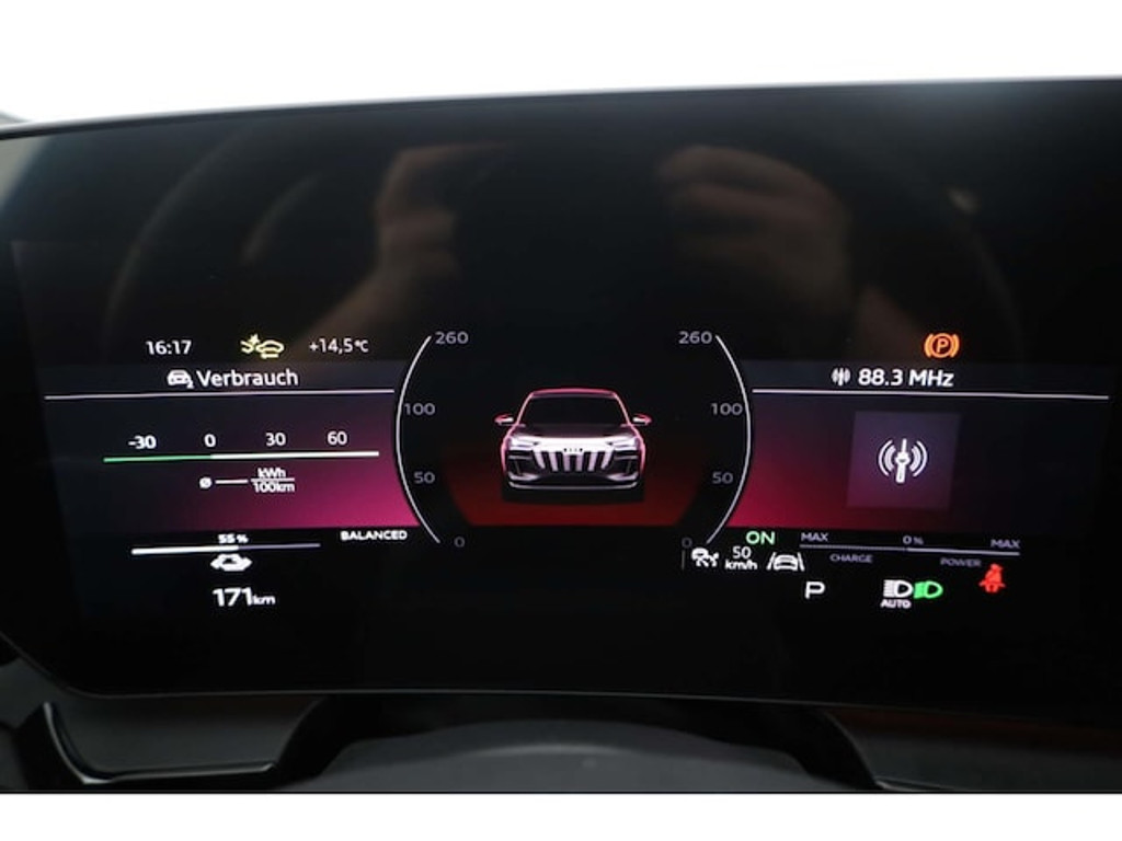 Audi Q6 e-tron